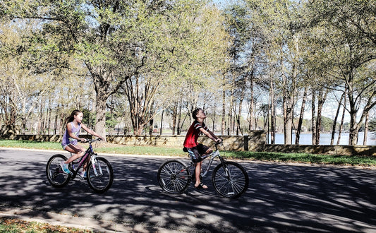 Everything You Need to Know About E-Bikes for Kids: Safety, Gear, and Buying Tips